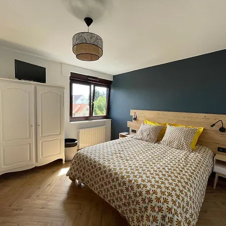 Centre Private Parking