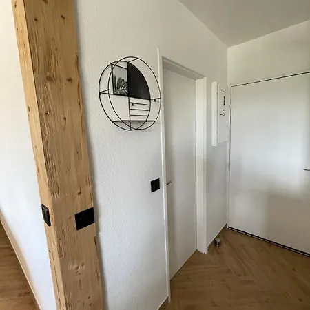 Centre Private Parking *