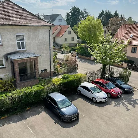 Apartment Centre Private Parking